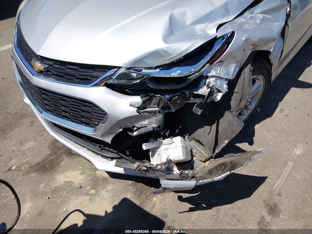 3G1BE6SM2HS573329 2017 CHEVROLET CRUZE photo no. 6