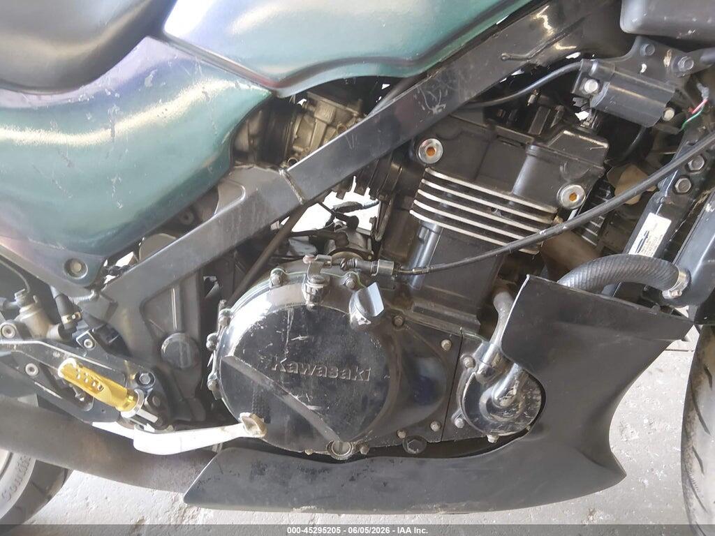 JKAEXVD102A070056 2002 KAWASAKI EX500 photo no. 8