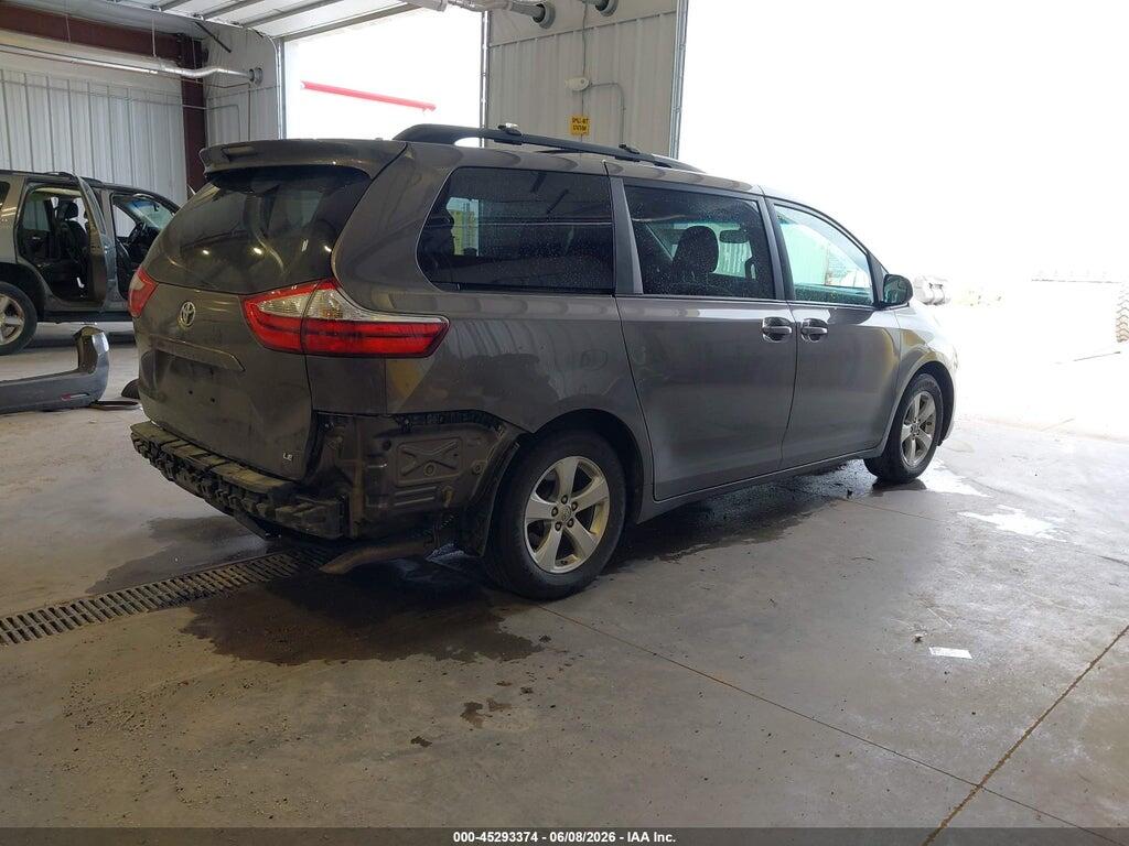 5TDKZ3DC6HS849725 2017 TOYOTA SIENNA photo no. 4