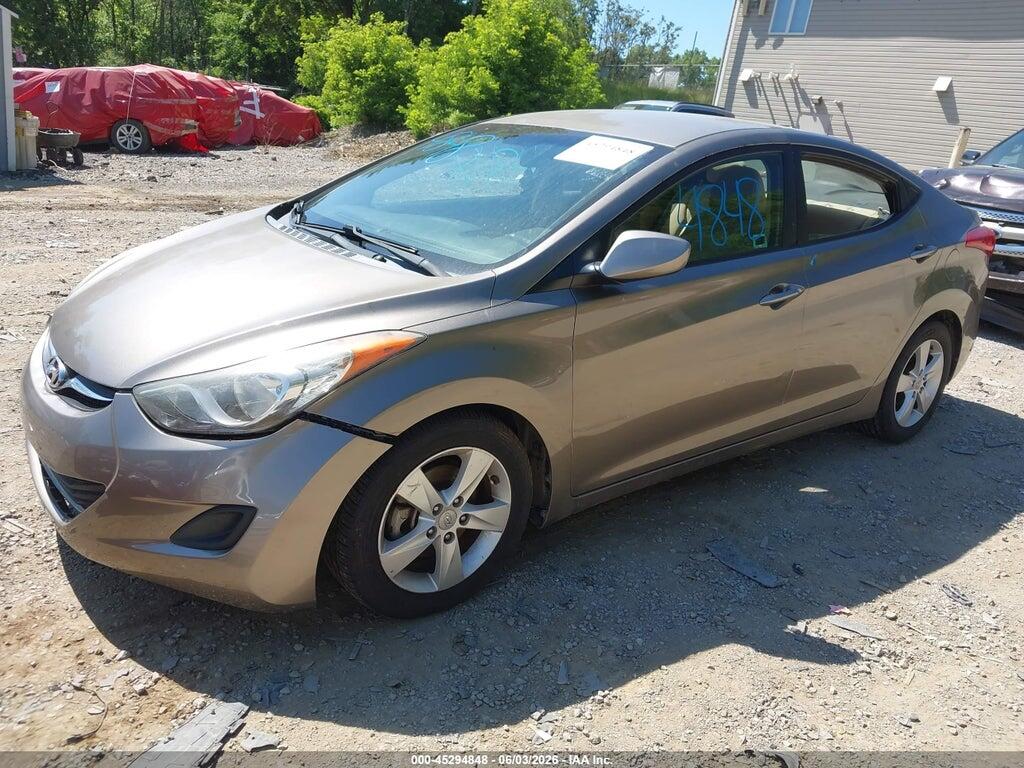 5NPDH4AE8DH311020 2013 HYUNDAI ELANTRA photo no. 2