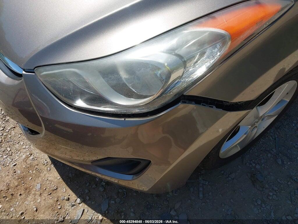 5NPDH4AE8DH311020 2013 HYUNDAI ELANTRA photo no. 6