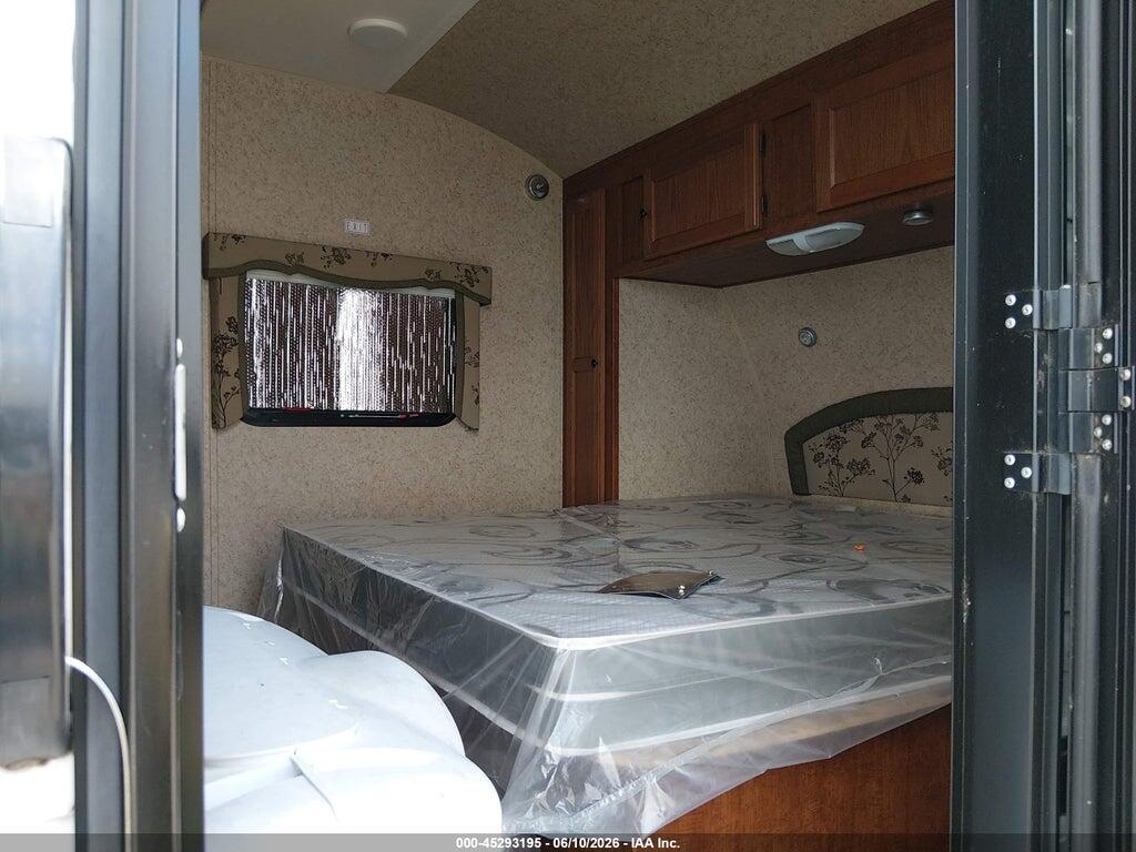 1SE200K24DF001848 2013 LAYTON NOMAD photo no. 5