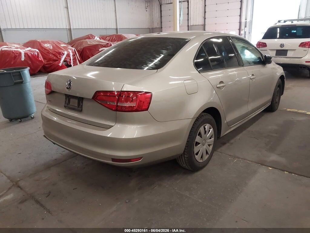 3VW2K7AJ8FM272317 2015 VOLKSWAGEN JETTA photo no. 4