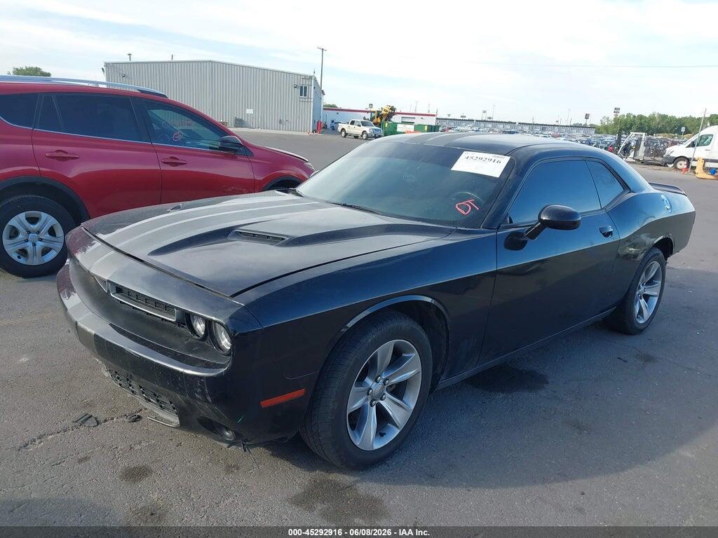 2C3CDZAG8JH245454 2018 DODGE CHALLENGER photo no. 2