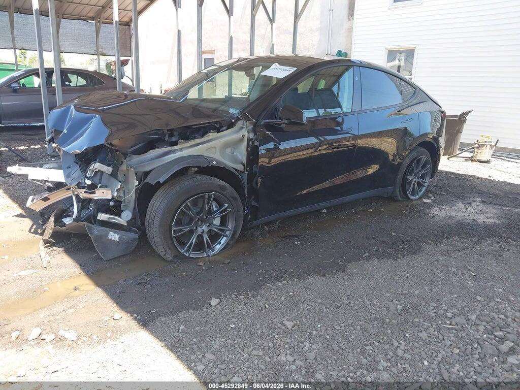 7SAYGAEE1RF105219 2024 TESLA MODEL Y photo no. 2