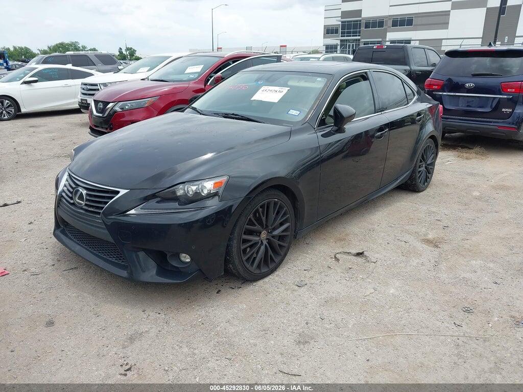 JTHBA1D26G5030123 2016 LEXUS IS 200T photo no. 2