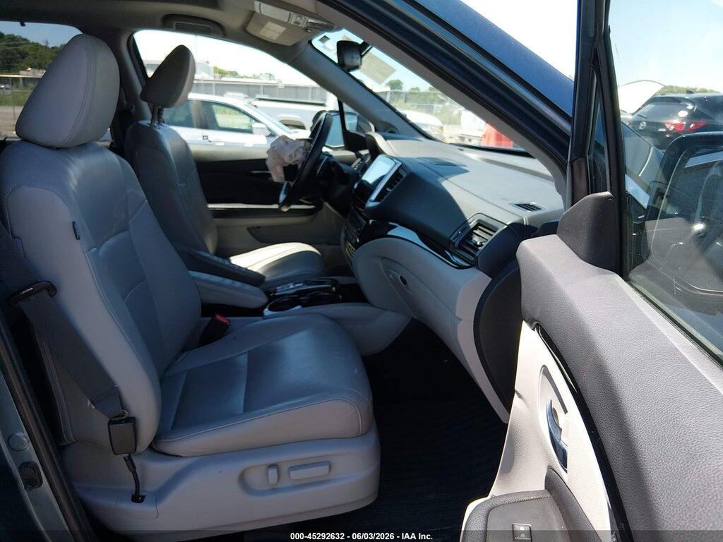 5FNYF6H93HB071682 2017 HONDA PILOT photo no. 5