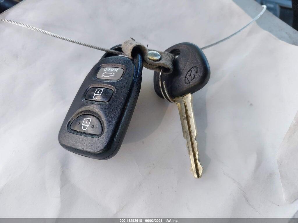 5NPDH4AE8GH750531 2016 HYUNDAI ELANTRA photo no. 11