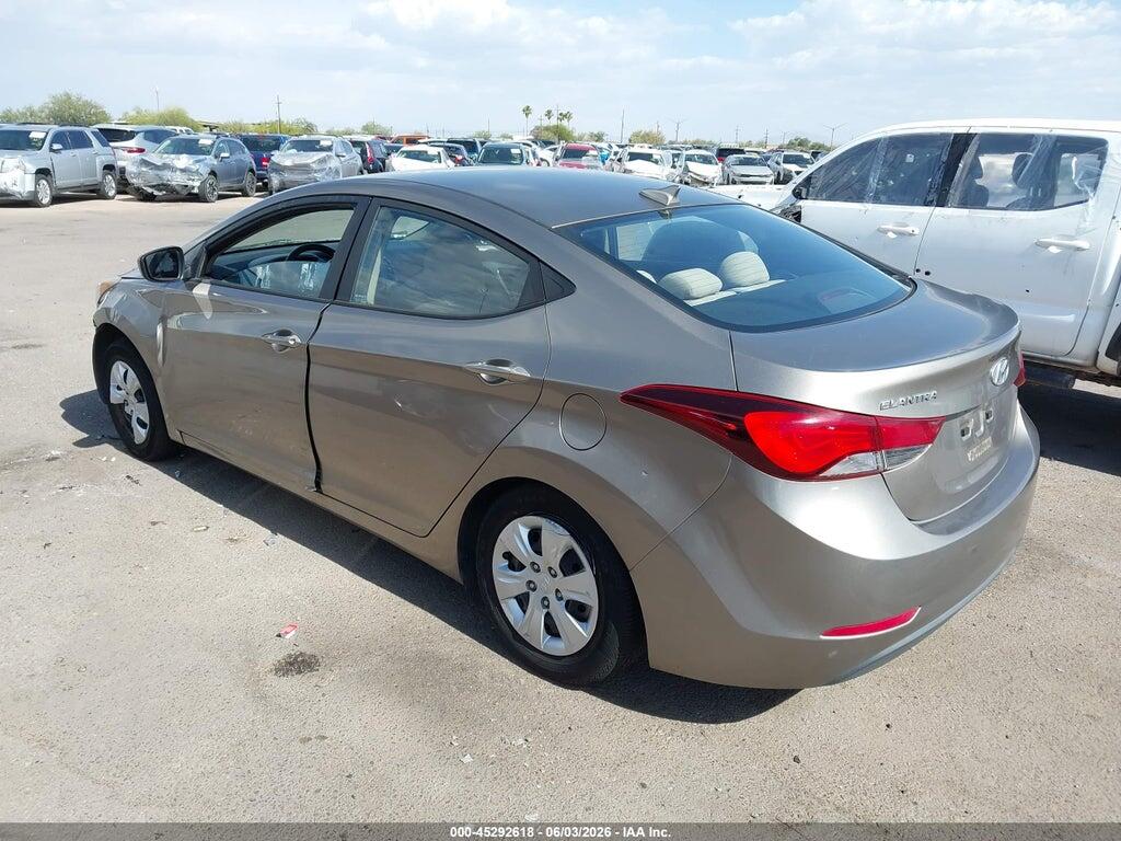 5NPDH4AE8GH750531 2016 HYUNDAI ELANTRA photo no. 3