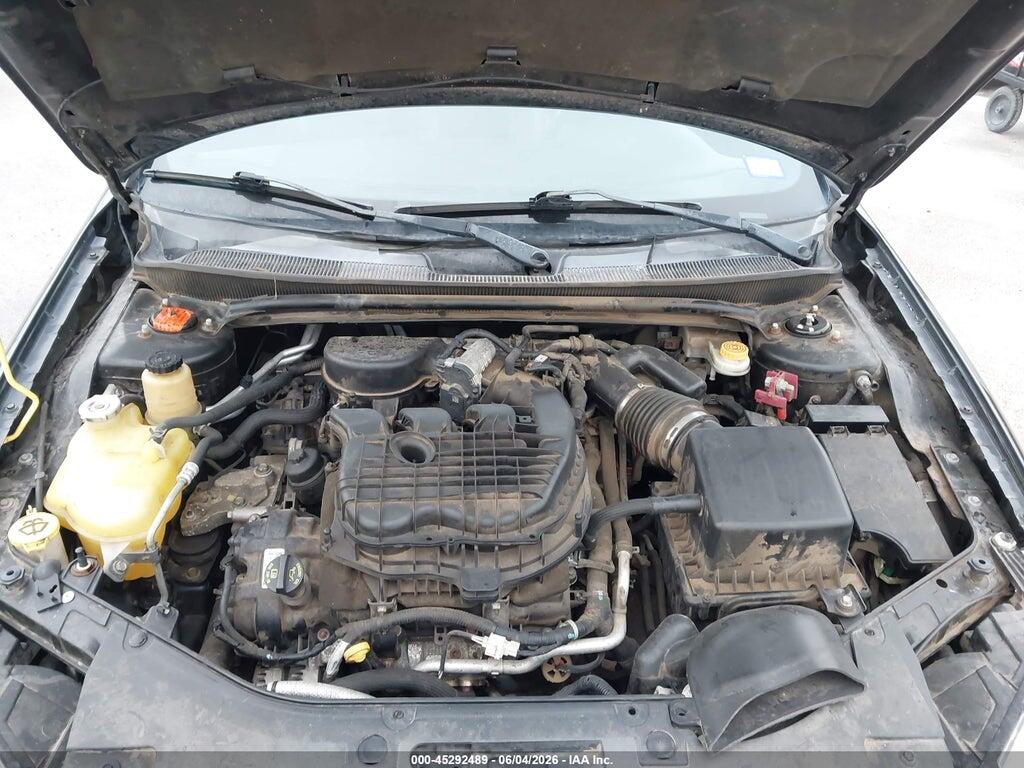 1C3BC2FG9BN517551 2011 CHRYSLER 200 photo no. 10