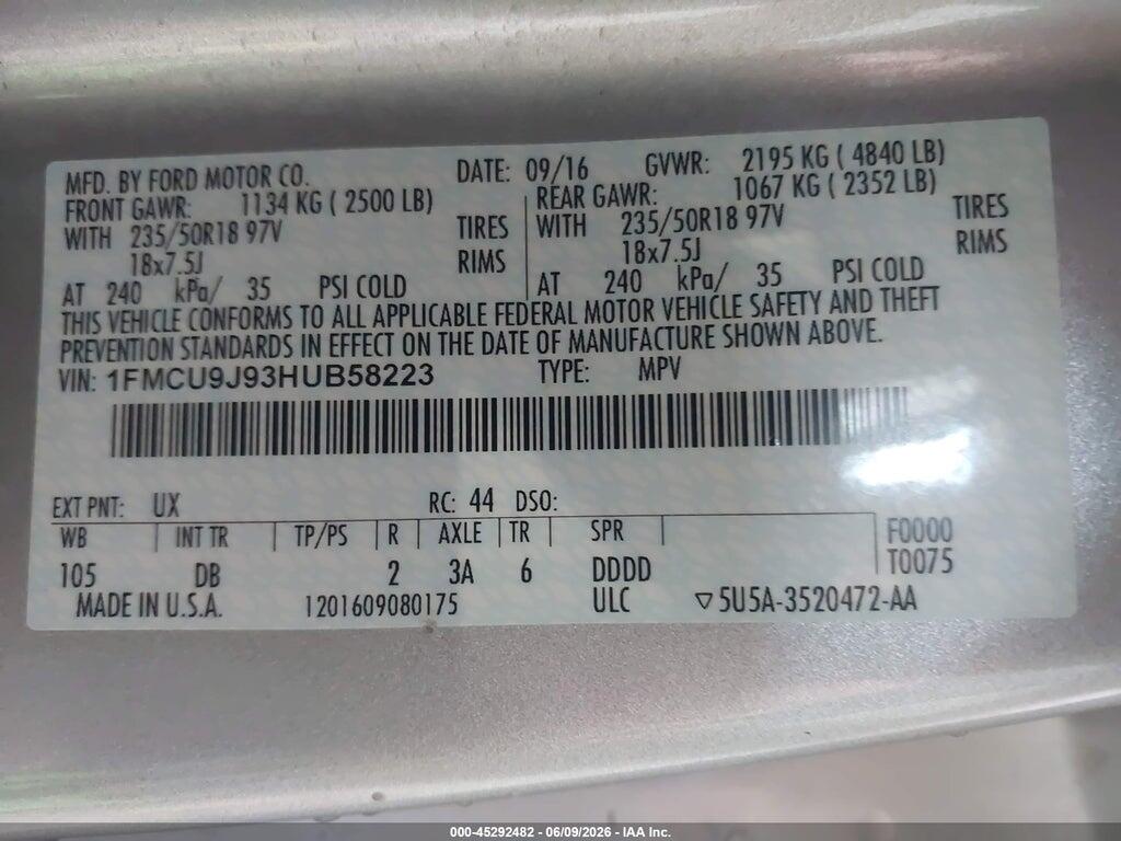 1FMCU9J93HUB58223 2017 FORD ESCAPE photo no. 9