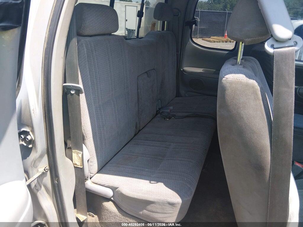 5TBRT3413YS068359 2000 TOYOTA TUNDRA photo no. 8