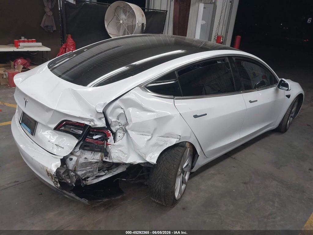 5YJ3E1EB5KF469443 2019 TESLA MODEL 3 photo no. 4