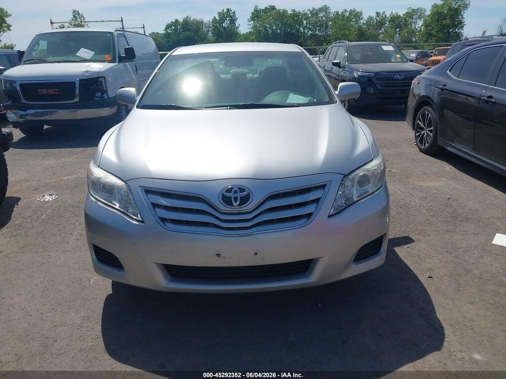 4T1BF3EK0AU060935 2010 TOYOTA CAMRY photo no. 12