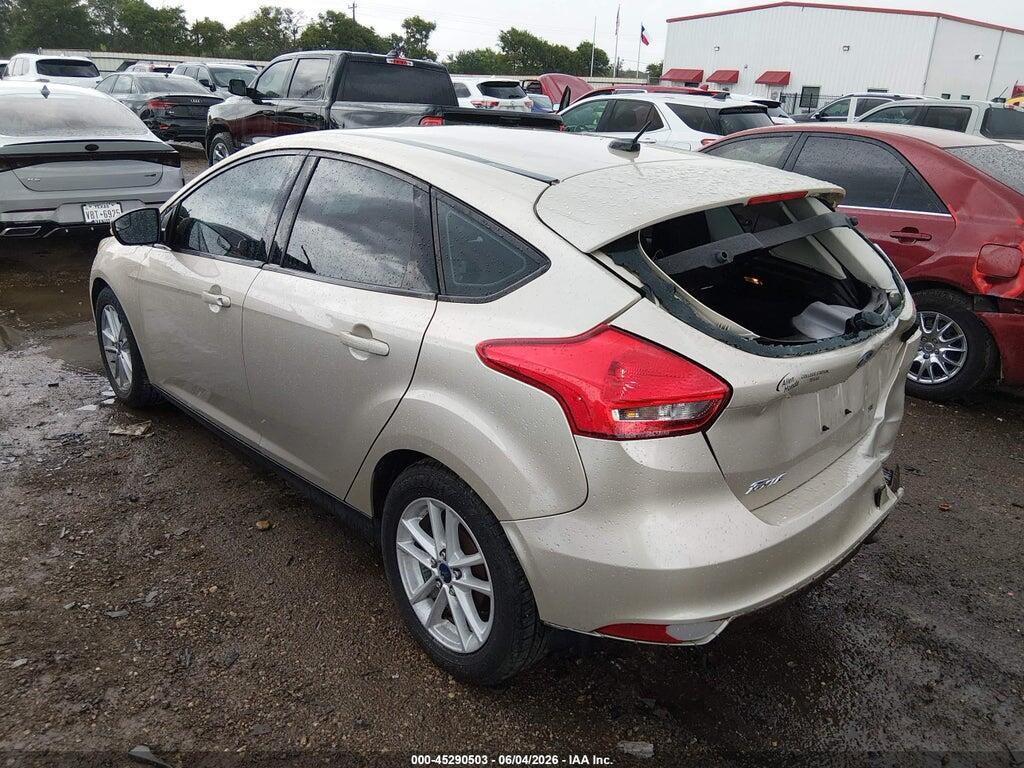 1FADP3K20HL262887 2017 FORD FOCUS photo no. 3