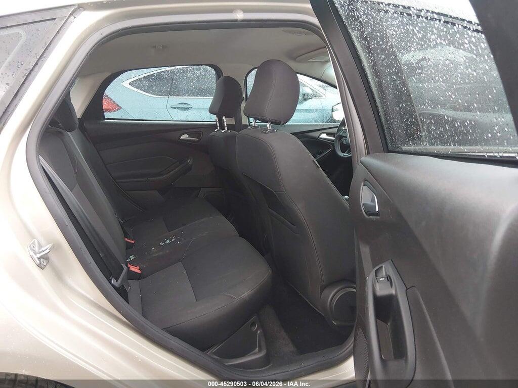 1FADP3K20HL262887 2017 FORD FOCUS photo no. 8