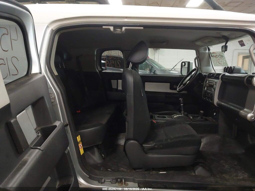 JTEBU11F970013602 2007 TOYOTA FJ CRUISER photo no. 8