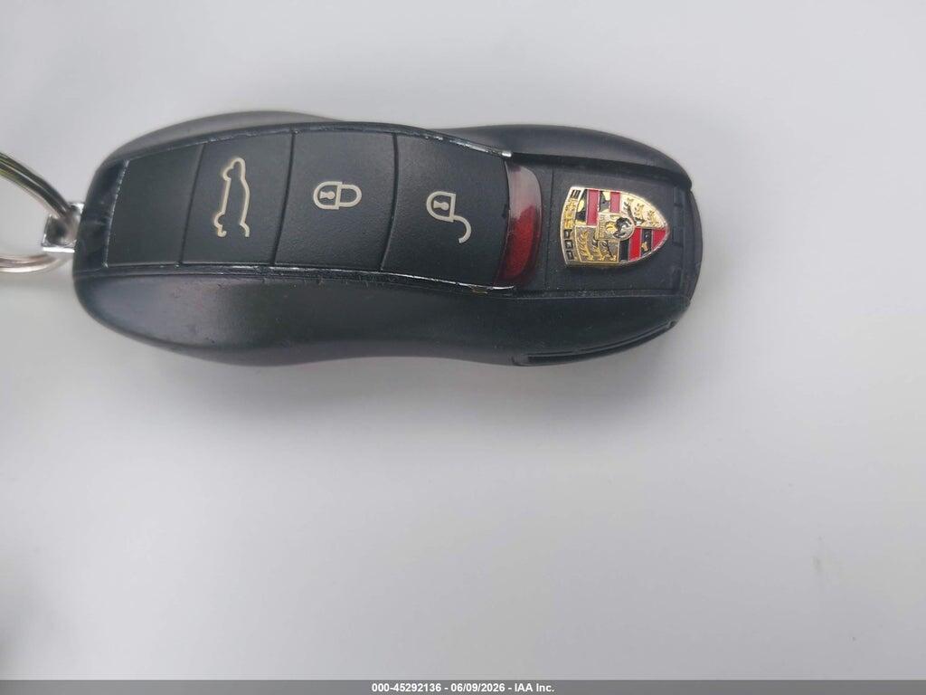 WP1AA2A50JLB02761 2018 PORSCHE MACAN photo no. 11