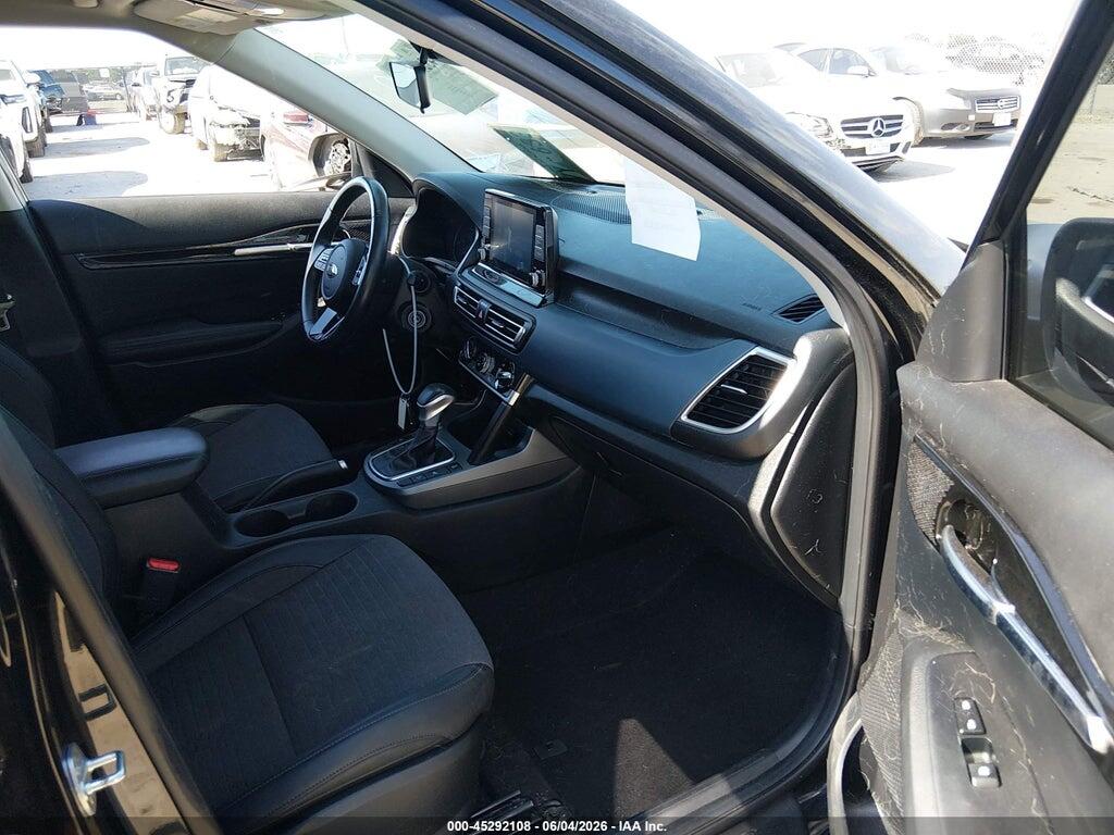 KNDEUCA27M7052895 2021 KIA SELTOS photo no. 5