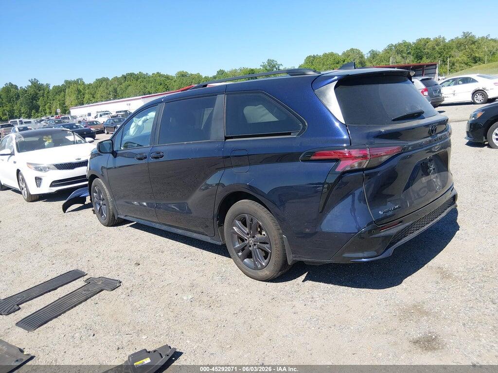 5TDDSKFC0SS167127 2025 TOYOTA SIENNA photo no. 3