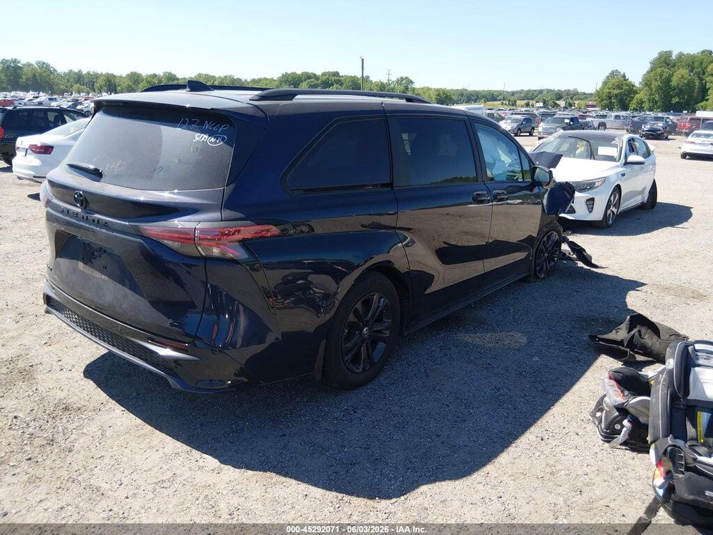 5TDDSKFC0SS167127 2025 TOYOTA SIENNA photo no. 4