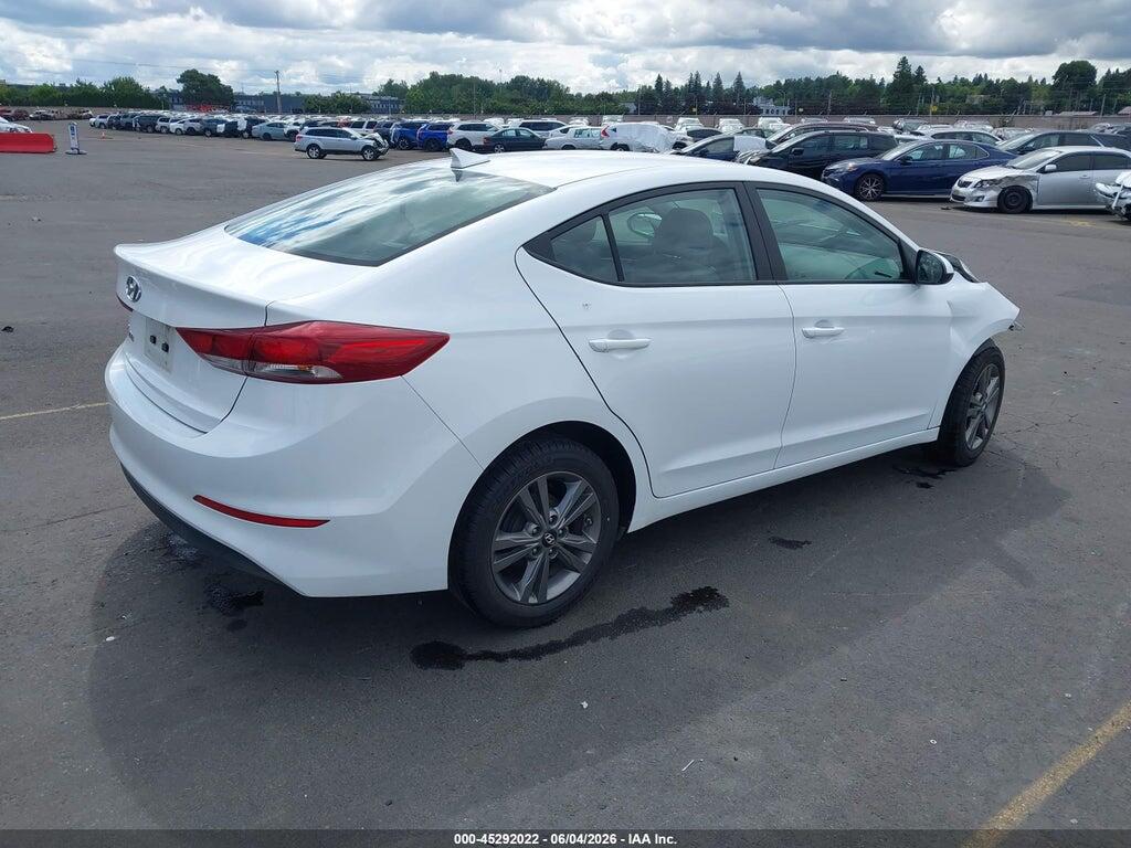 5NPD84LF9HH017976 2017 HYUNDAI ELANTRA photo no. 4