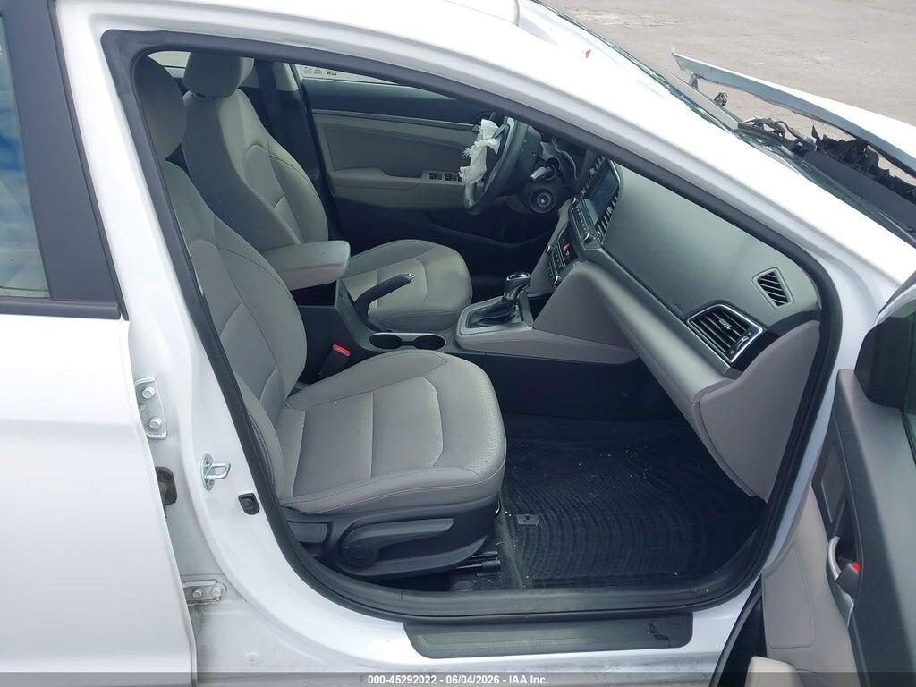 5NPD84LF9HH017976 2017 HYUNDAI ELANTRA photo no. 5