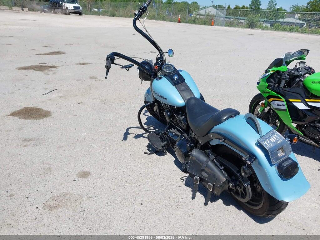 1HD1BXV10CB032236 2012 HARLEY-DAVIDSON FLSTF photo no. 3