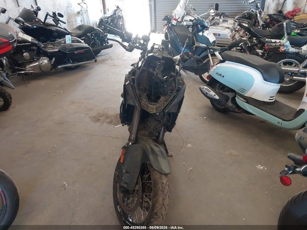 VBKV19409EM902016 2014 KTM 1190 photo no. 5
