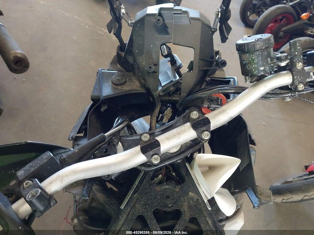 VBKV19409EM902016 2014 KTM 1190 photo no. 7