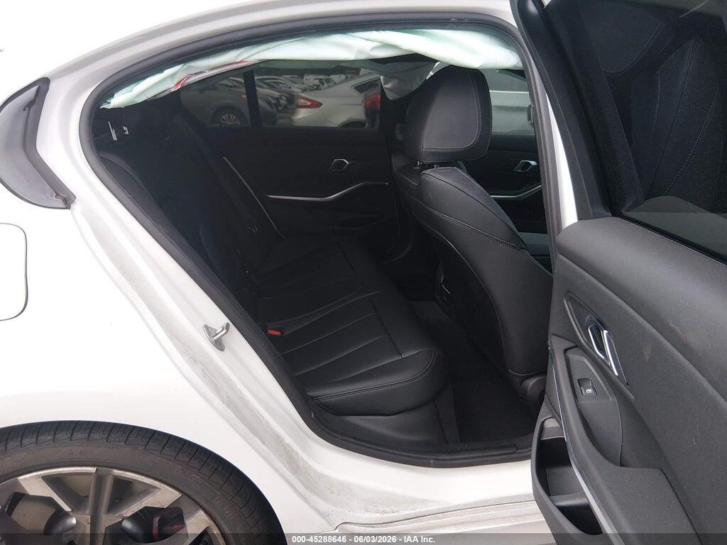 3MW69CW04S8F76298 2025 BMW 330I photo no. 8