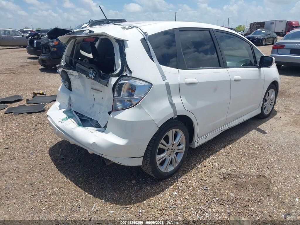 JHMGE8H40AC030202 2010 HONDA FIT photo no. 4