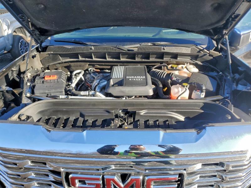 2023 GMC SIERRA K1500 DENALI — Фото 11 из 12