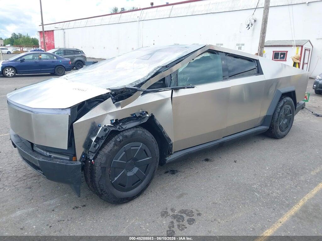 7G2CEHEE1TA092737 2026 TESLA CYBERTRUCK photo no. 2