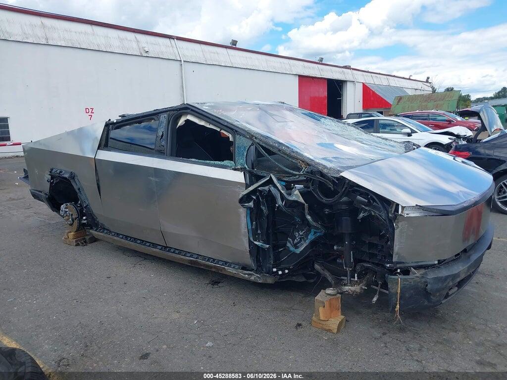 7G2CEHEE1TA092737 2026 TESLA CYBERTRUCK photo no. 6