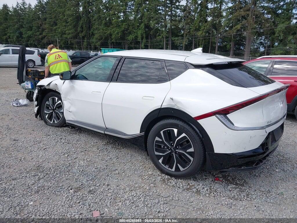 KNDC34LA1R5188561 2024 KIA EV6 photo no. 3