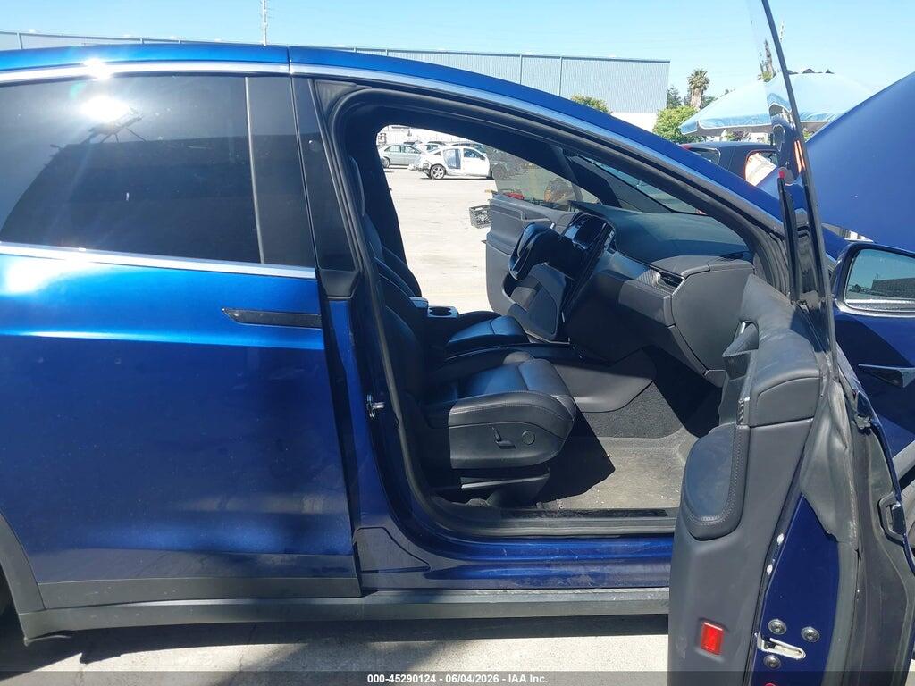 5YJXCBE21JF128634 2018 TESLA MODEL X photo no. 5