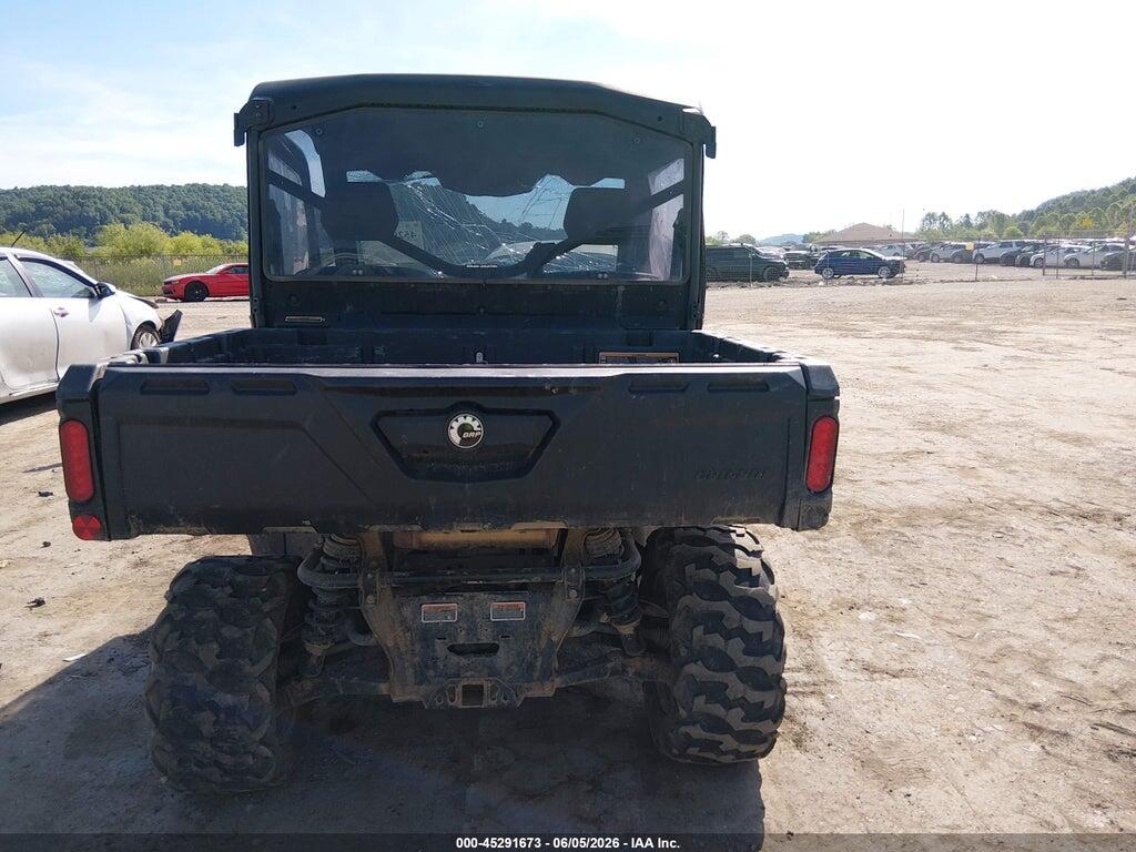 3JBUGAP48PK005884 2023 CAN-AM DEFENDER photo no. 6