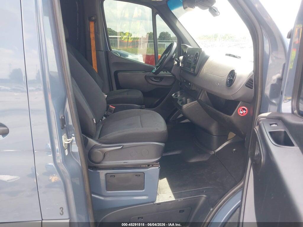 W1Y40CHY5MT072647 2021 MERCEDES-BENZ SPRINTER 2500 photo no. 5