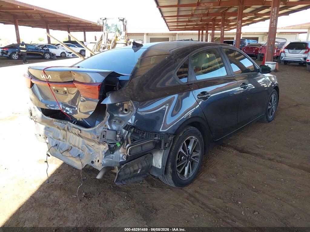 3KPF24AD1NE481937 2022 KIA FORTE photo no. 4