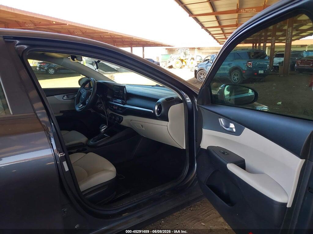 3KPF24AD1NE481937 2022 KIA FORTE photo no. 5