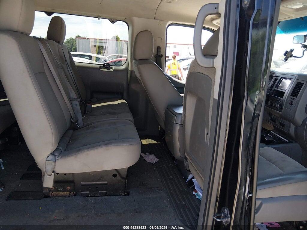 5BZBF0AA4DN200726 2013 NISSAN NV PASSENGER NV3500 HD photo no. 8