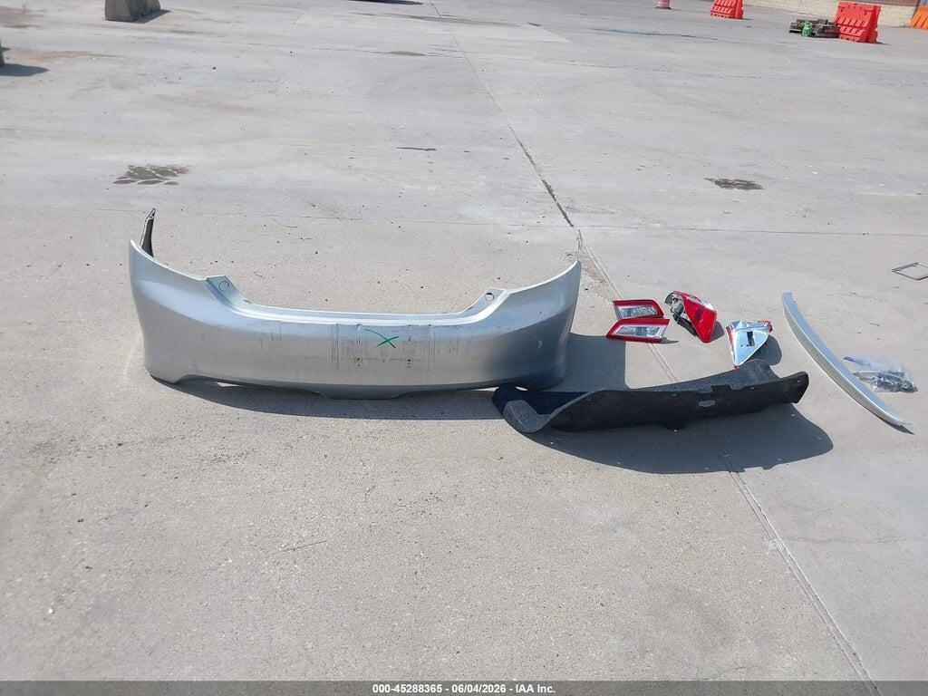 4T1BF1FK4EU319001 2014 TOYOTA CAMRY photo no. 12