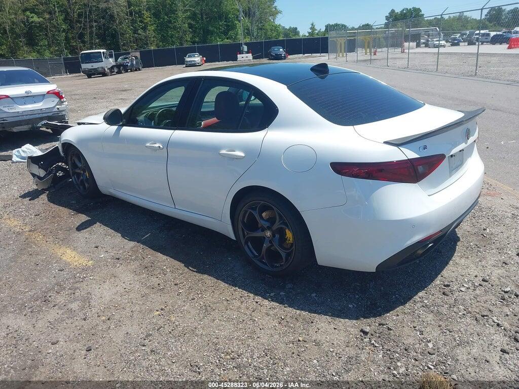 ZARFAECN9J7589477 2018 ALFA ROMEO GIULIA photo no. 3