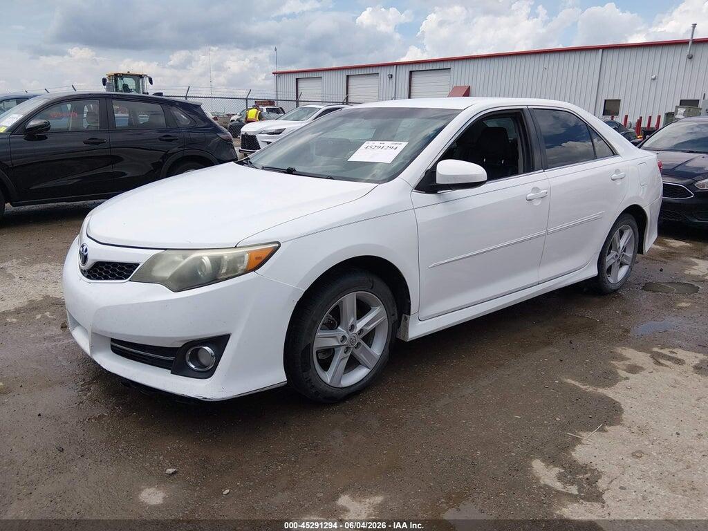 4T1BF1FK6DU665114 2013 TOYOTA CAMRY photo no. 2