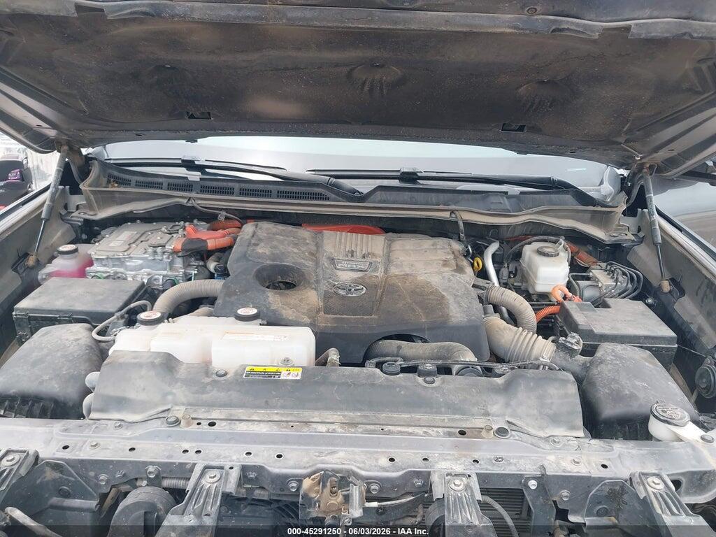 7SVAAABA0RX022037 2024 TOYOTA SEQUOIA photo no. 10