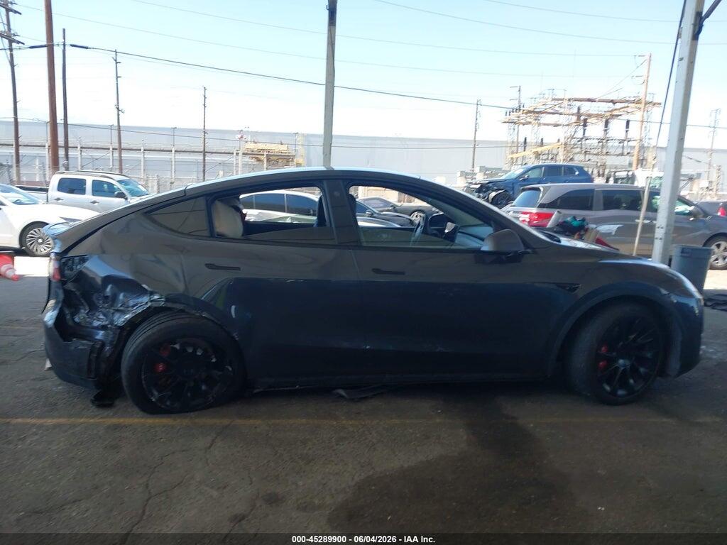 5YJYGDEE4MF182397 2021 TESLA MODEL Y photo no. 11