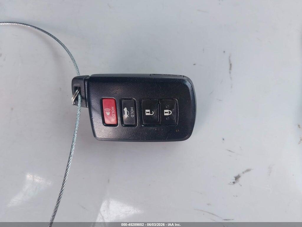 4T1BD1EB4GU054459 2016 TOYOTA AVALON HYBRID photo no. 11