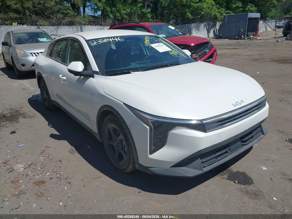 3KPFT4DE2SE232446 2025 KIA K4 photo no. 1