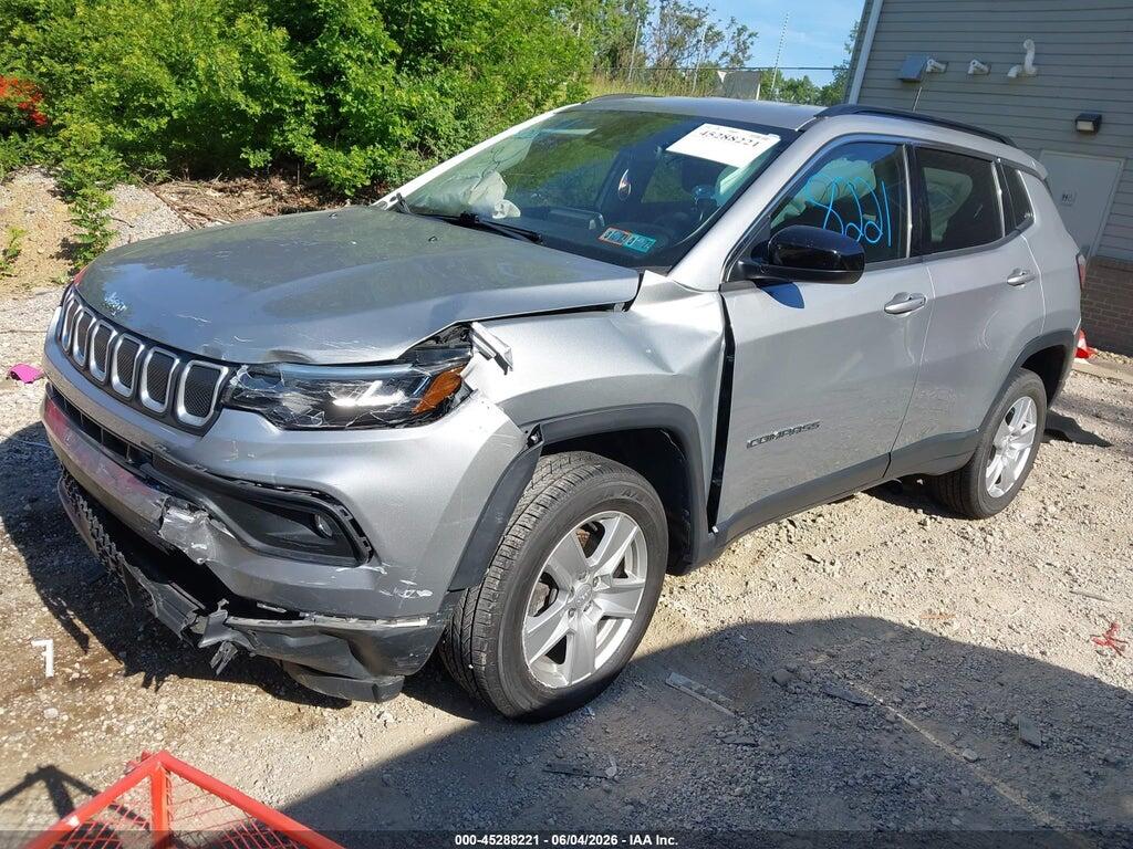 3C4NJDBB5NT104602 2022 JEEP COMPASS photo no. 2